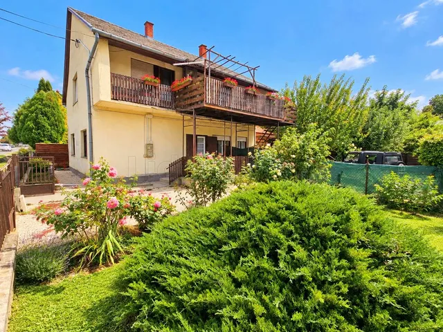 Eladó lakás Balatonboglár 53 nm