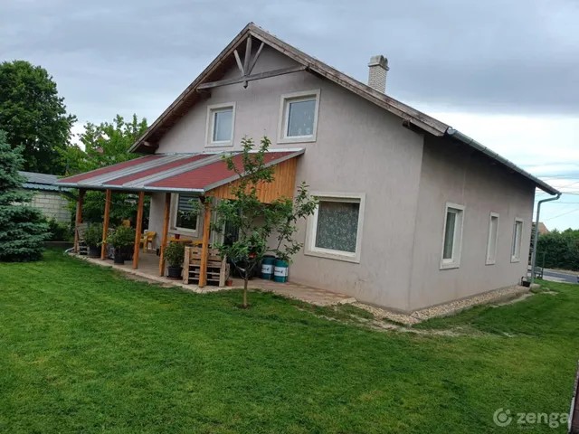 Eladó ház Sárszentmihály 126 nm