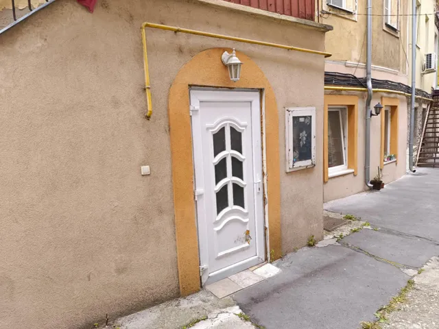 Eladó lakás Sopron, Belváros 38 nm