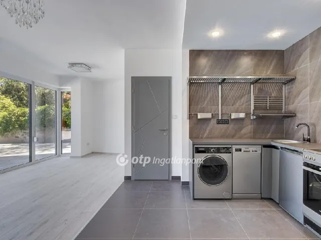 Eladó lakás Budapest II. kerület, Szépvölgy 33 nm