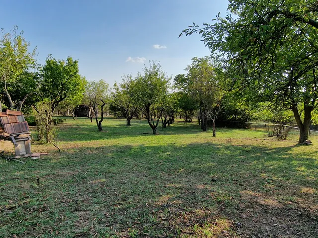 Eladó telek Csörög, 6 802 nm