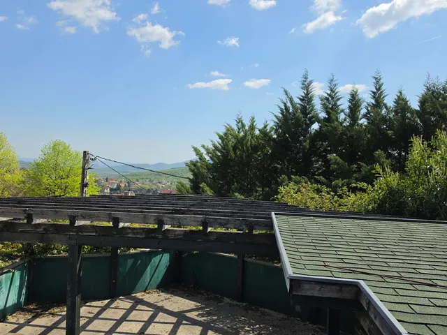 Eladó ház Pilisszentkereszt, Pipacs u 1 300 nm