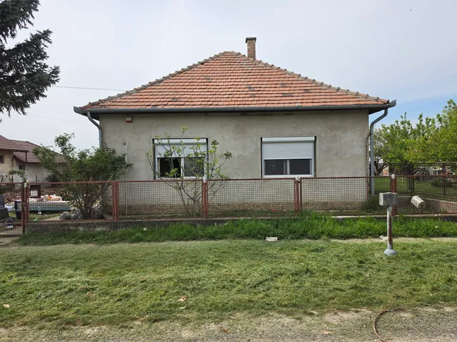 Eladó ház Ráckeresztúr 81 nm