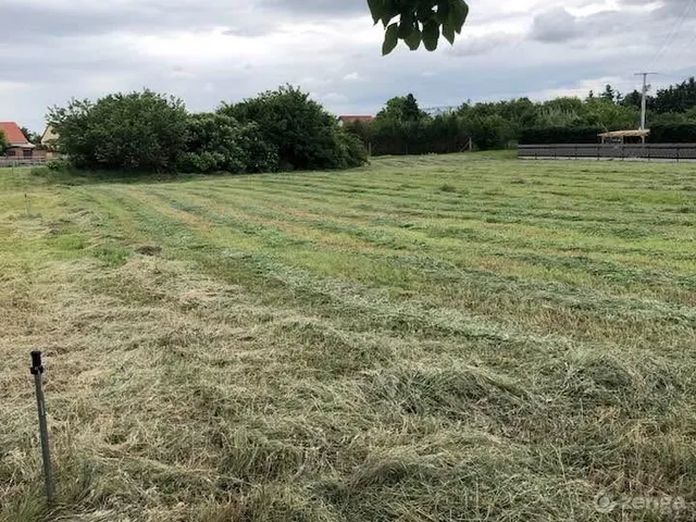 Eladó telek Nagycenk 675 nm