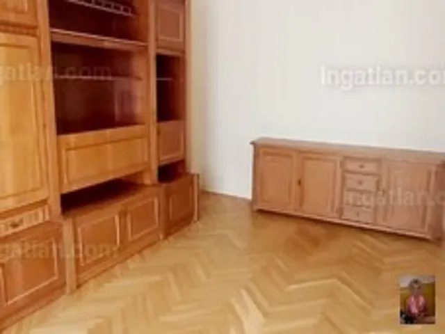 Kiadó lakás Pécs, Belváros 120 nm