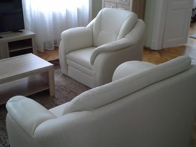 Kiadó lakás Pécs, Belváros 125 nm