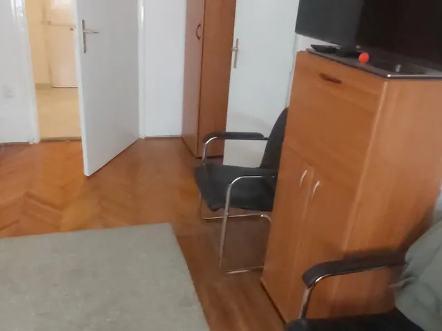 Kiadó lakás Pécs, Mecsekoldal 42 nm