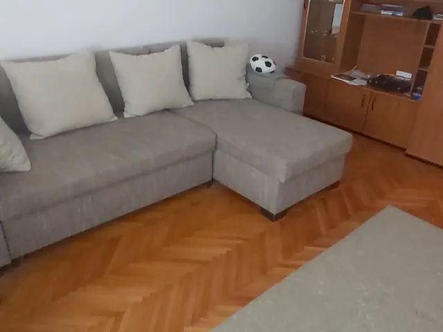 Kiadó lakás Pécs, Mecsekoldal 42 nm