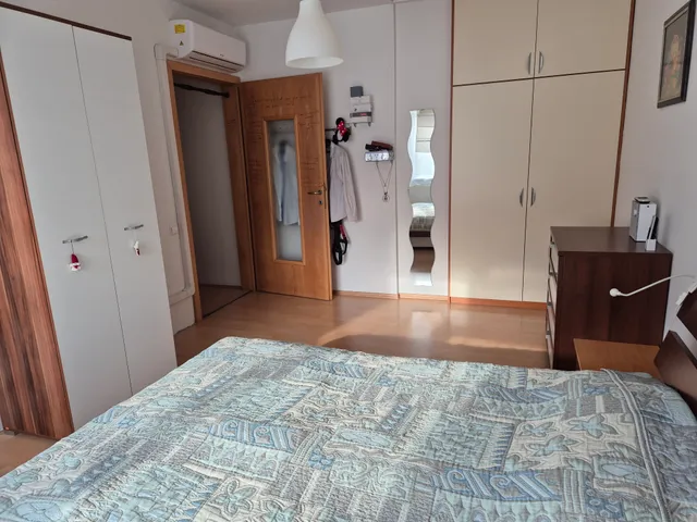 Kiadó ház Pécs, Belváros 100 nm