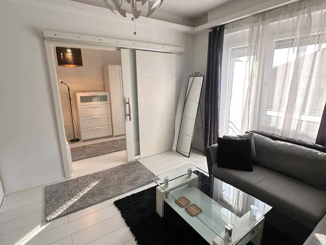 Kiadó lakás Pécs, Belváros 48 nm