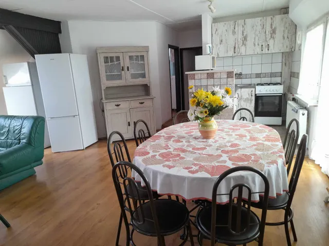 Kiadó ház Pécs, Budai városrész 100 nm