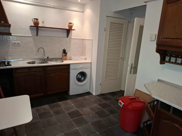 Kiadó ház Pécs, Belváros 50 nm