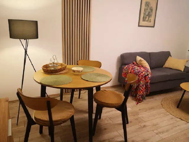 Kiadó lakás Pécs, Egyetemváros 58 nm