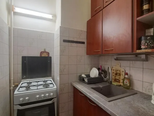 Kiadó lakás Pécs, Egyetemváros 35 nm