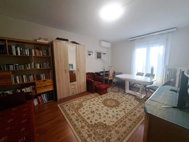 Kiadó lakás Pécs, Egyetemváros 35 nm