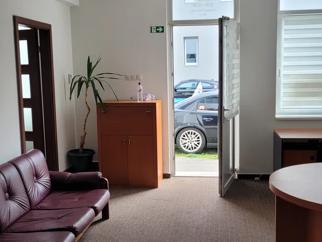 Kiadó lakás Pécs, Belváros 78 nm