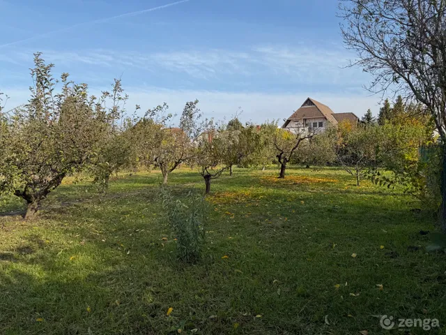 Eladó telek Gárdony, Áchim András utca 649 nm