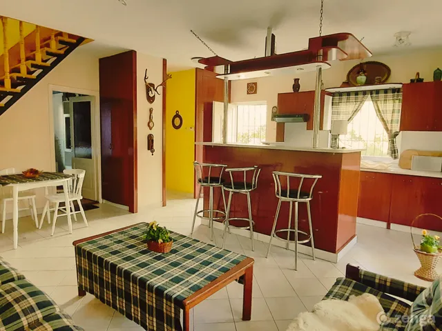 Eladó ház Veresegyház, Tópart 135 nm