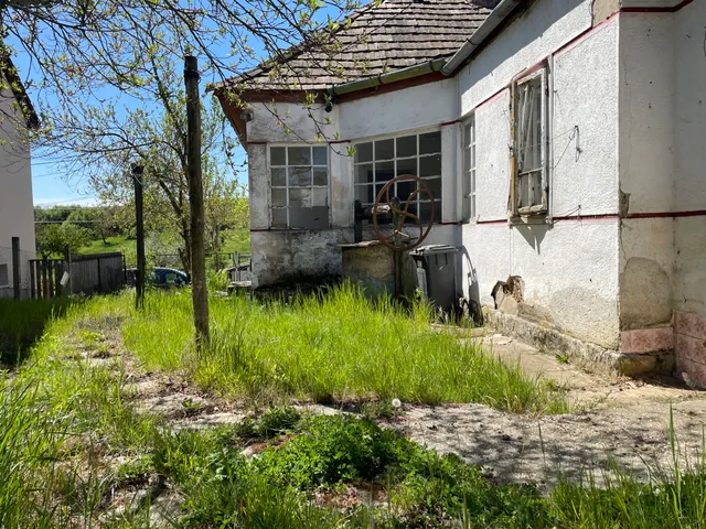 Eladó ház Szente 88 nm