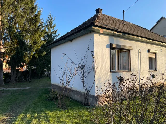 Eladó ház Szügy 42 nm