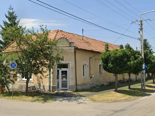 Eladó ház Ajka 152 nm