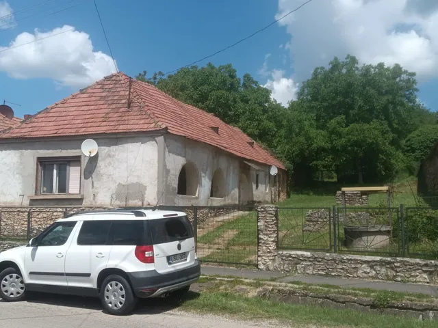 Eladó ház Ajka 97 nm