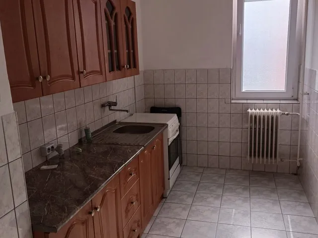 Kiadó lakás Ajka, Ifjúság 38 nm