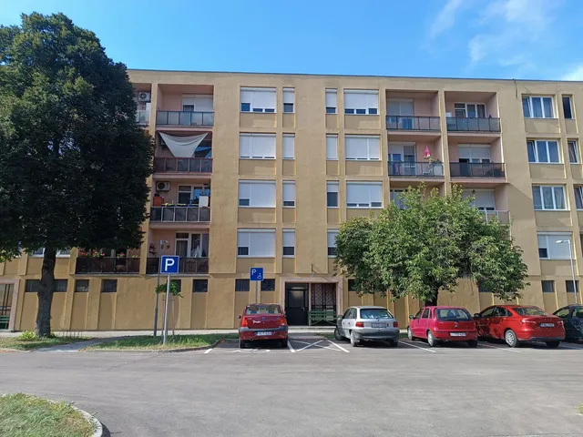 Kiadó lakás Ajka 54 nm