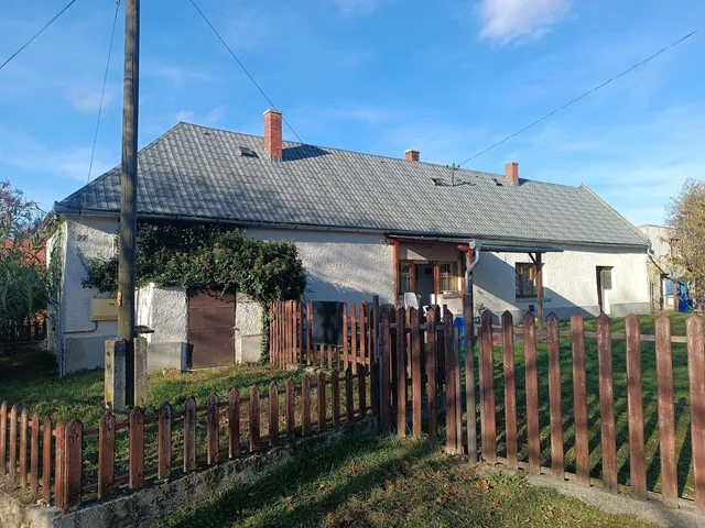 Eladó ház Nagyvázsony 74 nm
