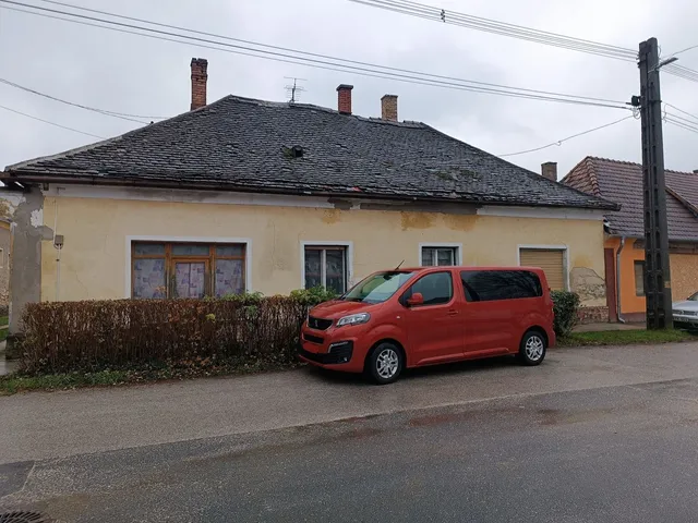 Eladó ház Devecser 65 nm