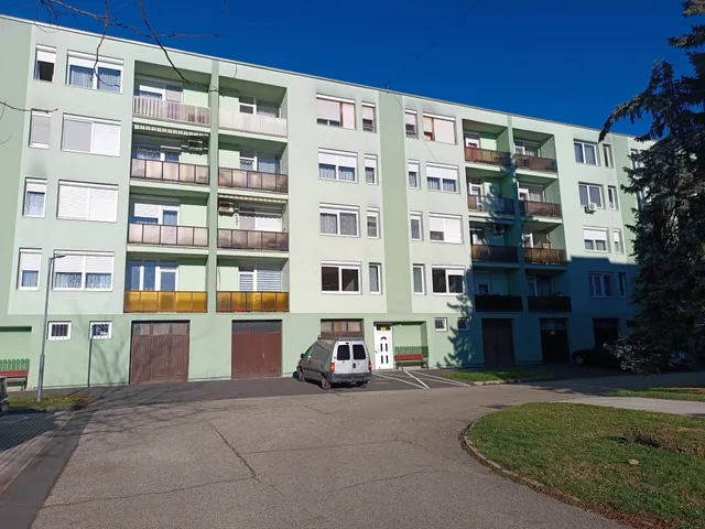 Kiadó lakás Ajka 54 nm