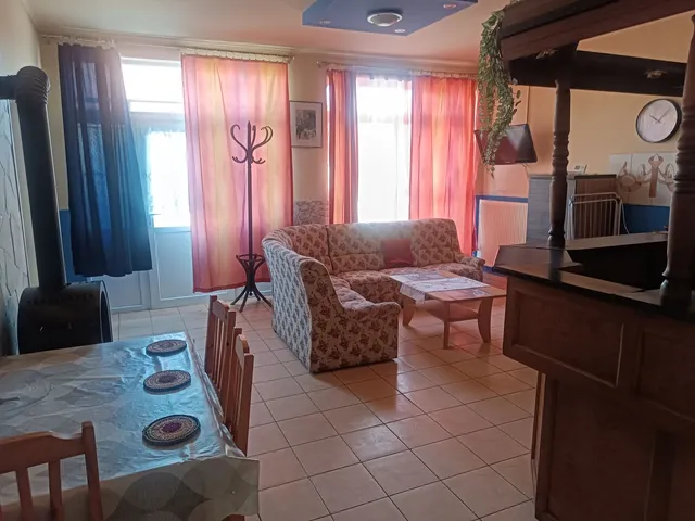 Kiadó lakás Ajka 70 nm