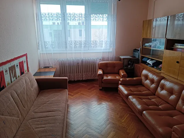 Kiadó lakás Ajka, Kohász 37 nm