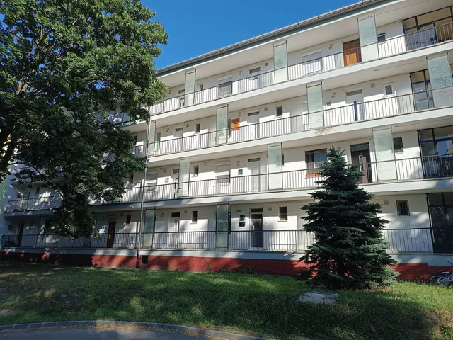 Kiadó lakás Ajka, Móra Ferenc 42 nm