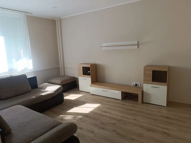 Kiadó lakás Ajka, Kohász 36 nm