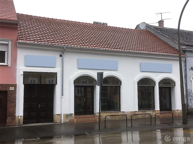 Eladó kereskedelmi és ipari ingatlan Szombathely, Belváros 150 nm