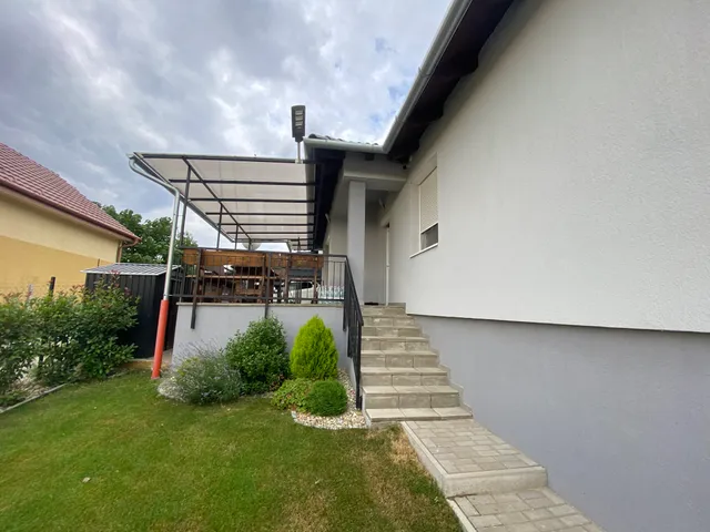 Eladó ház Kerepes 87 nm
