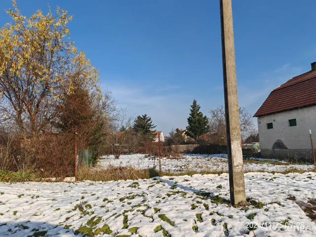 Eladó telek Jobbágyi, Radnóti út 10 752 nm