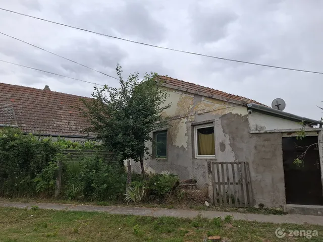 Eladó ház Katymár 66 nm
