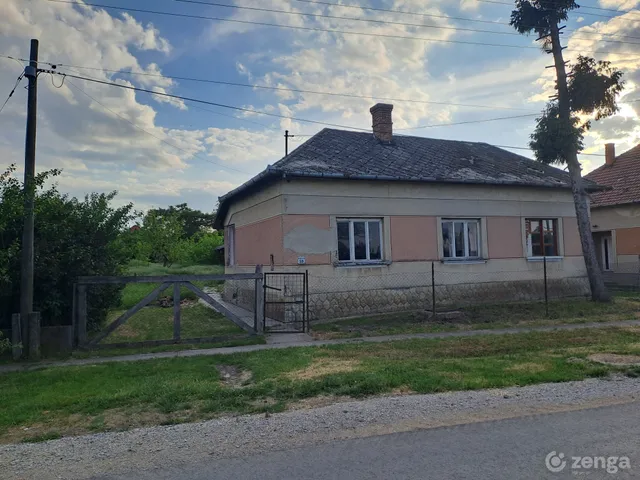 Eladó ház Egyek 70 nm