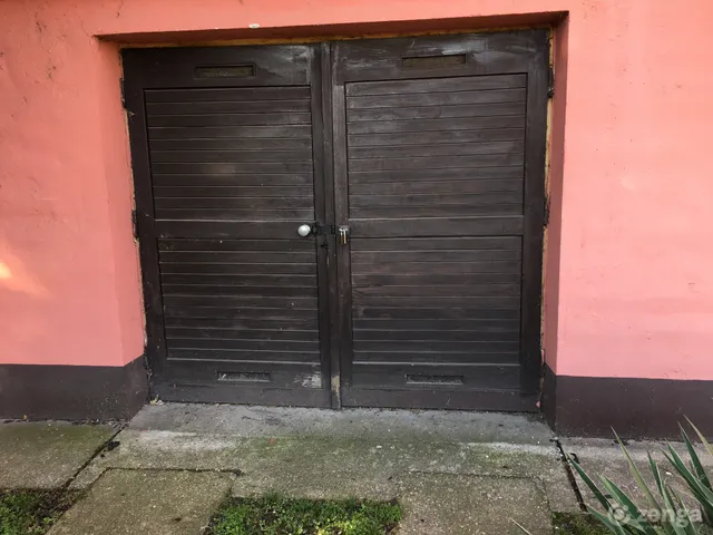 Eladó garázs Budapest XVII. kerület 13 nm