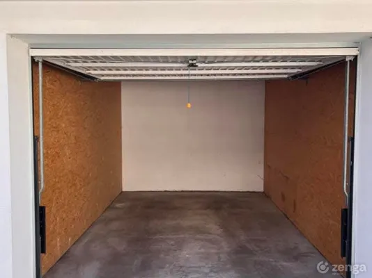Eladó garázs Szeged, Rókus 15 nm