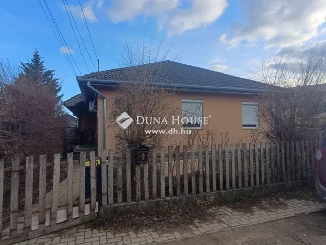 Eladó ház Tápiószele 60 nm