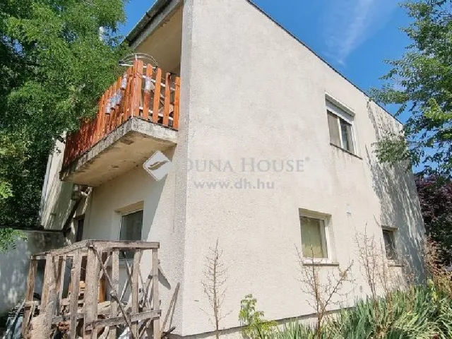 Eladó ház Tápióbicske 120 nm
