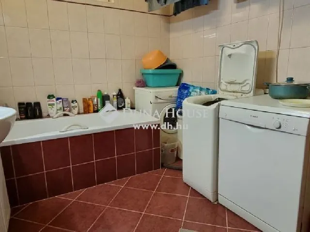 Eladó ház Tápióbicske 120 nm