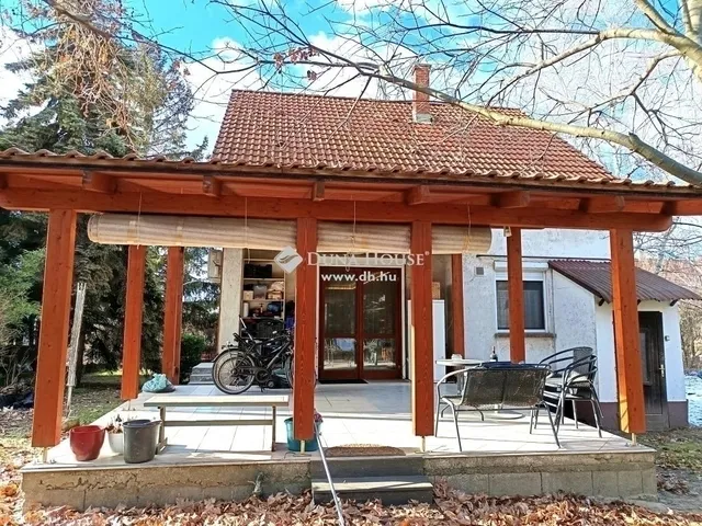 Eladó ház Erdőkertes 140 nm