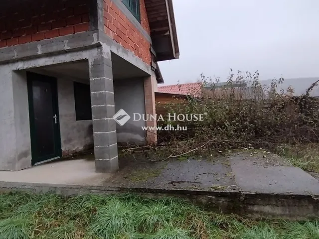 Eladó mezőgazdasági ingatlan Pécel 23 nm