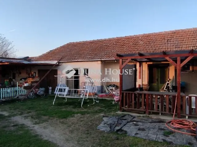 Eladó ház Tápiószecső 133 nm