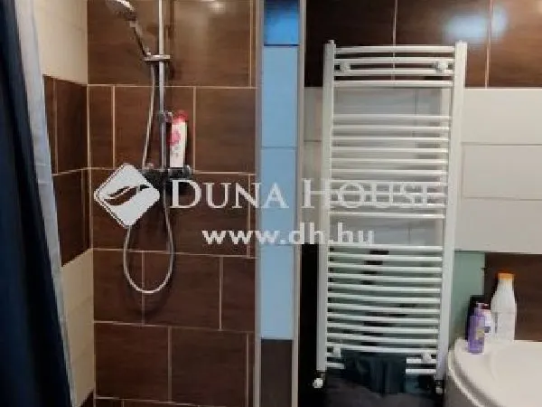 Eladó ház Tápiószecső 133 nm