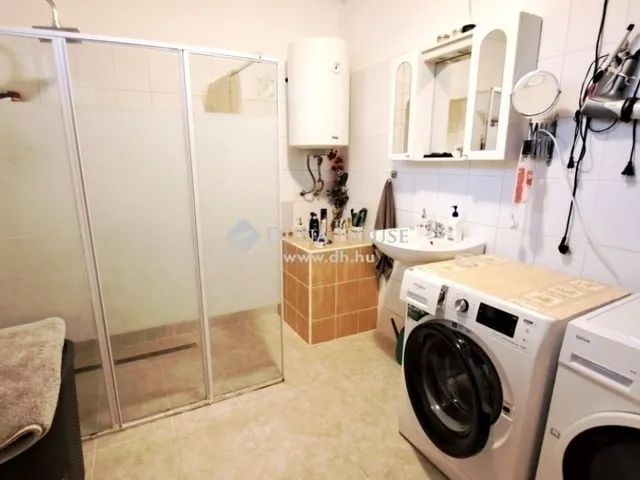 Eladó ház Mende 64 nm